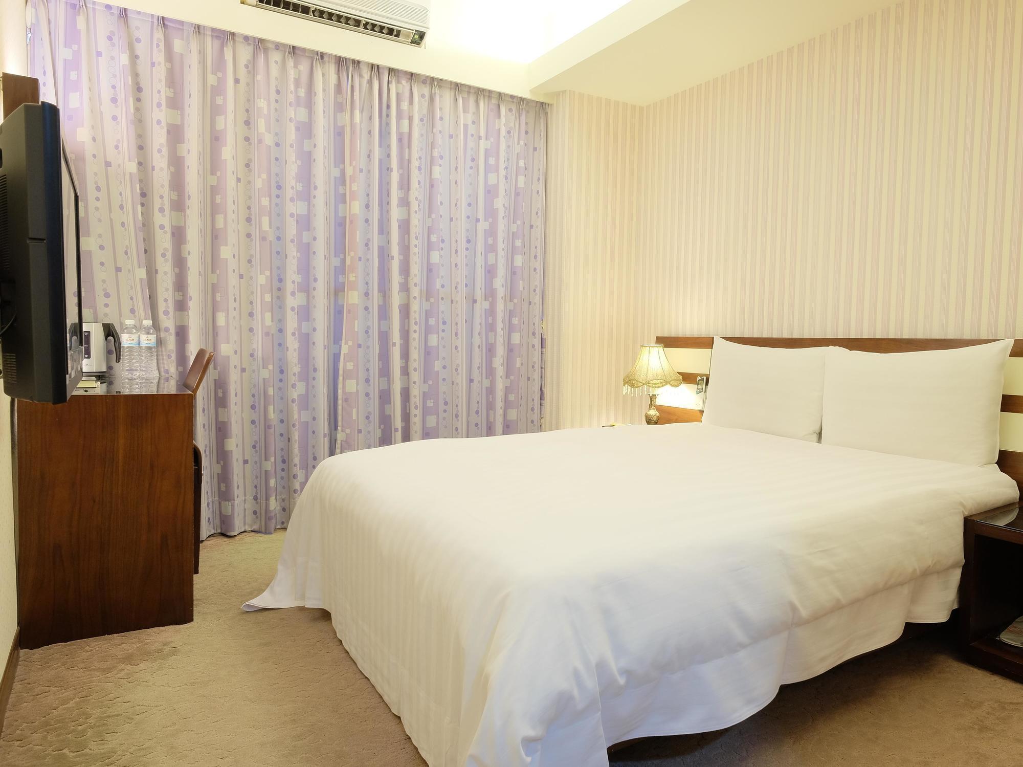 Talmud Hotel Gongyuan Tajcshung Kültér fotó